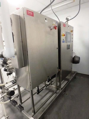 Westfalia CSC 20-06-476 hydro-hermetic clarifier skid.