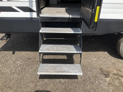 USED 2022 TRANSCEND 245RL