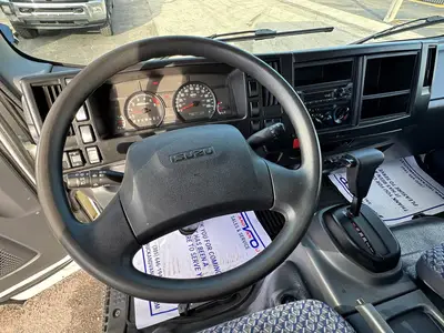 Used 2023 ISUZU NPR HD Box trucks Florida US | Truck and Van Outlet #1708746