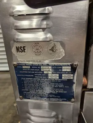 USED BAKERS PRIDE GP61