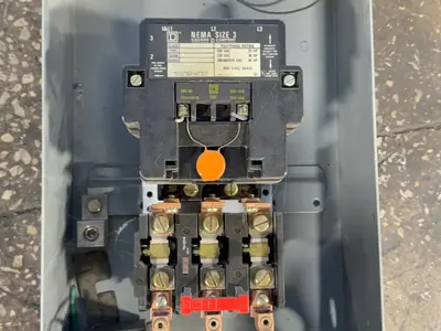 USED SQUARE D 8536
