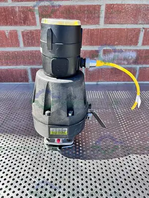 USED ITT PURE-FLO A216 DIAPHRAGM STAINLESS STEEL VALVE 1.5" W/ ASCO VALVE POSITIONER