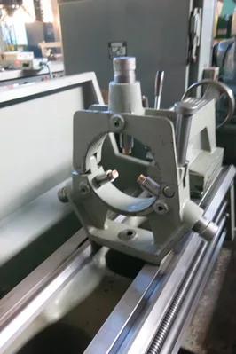Clausing Colchester 15″ x 50″ Lathe with Taper in/mm