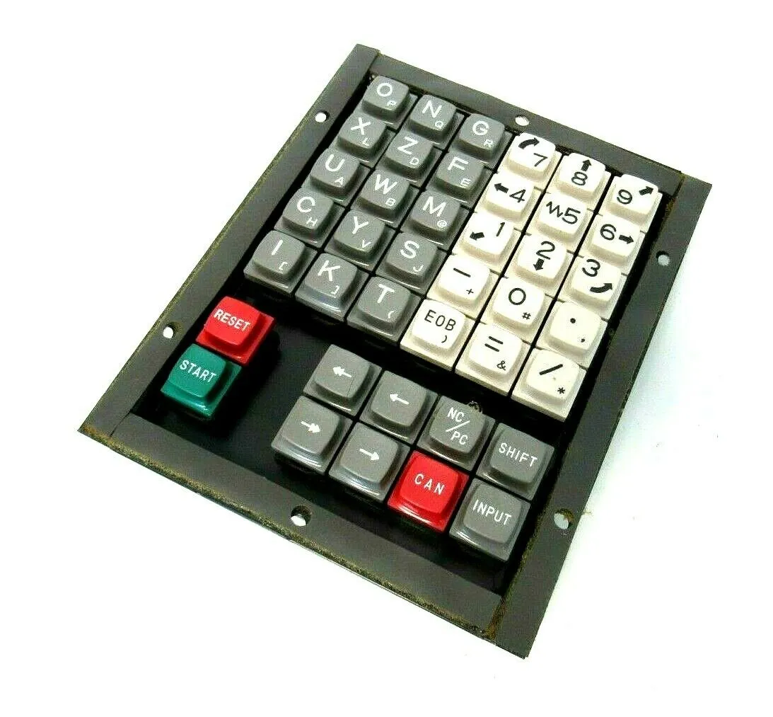 NEW FANUC A20B-1001-0090/02A KEYPAD A350-1001-T092/02 A20B1001009002A