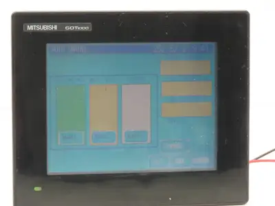Mitsubishi GT1055QSBD 5.7" VGA Color Touch Panel 320x240p 24vdc Graphic Terminal