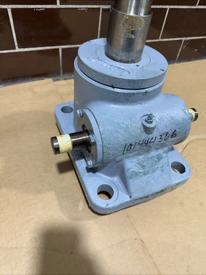 NEW Duff-Norton UM9026