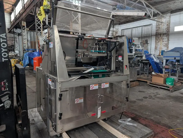 Used KLIKLOK KF Tray Former Carton Machines Connecticut US | Global Machine Brokers, LLC #1098353