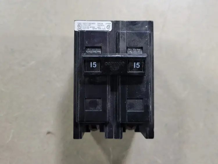 Used CUTLER-HAMMER BA215 Switchgears British Columbia CA | Lenmark #242297