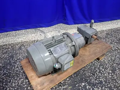 Used OILGEAR PVWH06R5AVCNNN Pumps Ohio US | HGR 24 #912561
