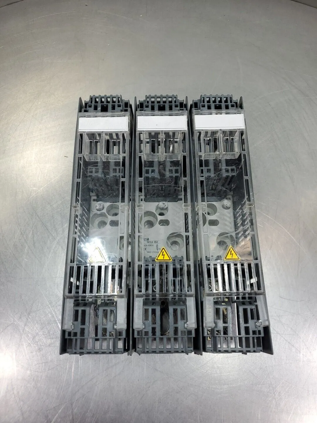 ABB OFAX 1S3 Fuse Base Holder, 3 Pole 250A, 690V. 4D