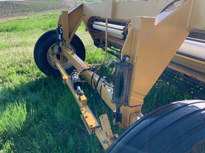 Used _UNKNOWN_ _UNKNOWN_ Windrowers/Swathers Idaho US | Tri-Steel Manufacturing #1557054