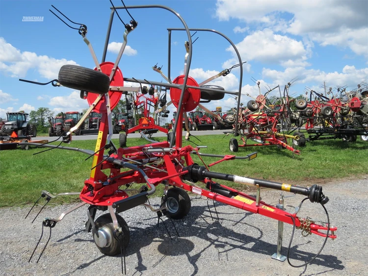 New | in-Stock 2024 MASSEY FERGUSON TD524 Tedders Pennsylvania US | Zimmerman Farm Service #1410053