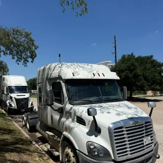USED 2016 FREIGHTLINER CASCADIA
