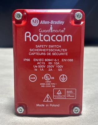 NEW Allen Bradley 440H-R03078
