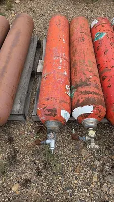 USED CLOSING UNIT / ACCUMULATOR NITROGEN BOTTLES