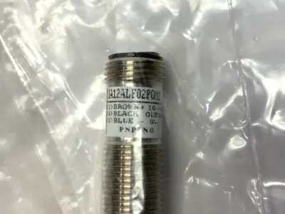 NEW CARLO GAVAZZI PROXIMITY SENSOR 10-30VDC 200MA