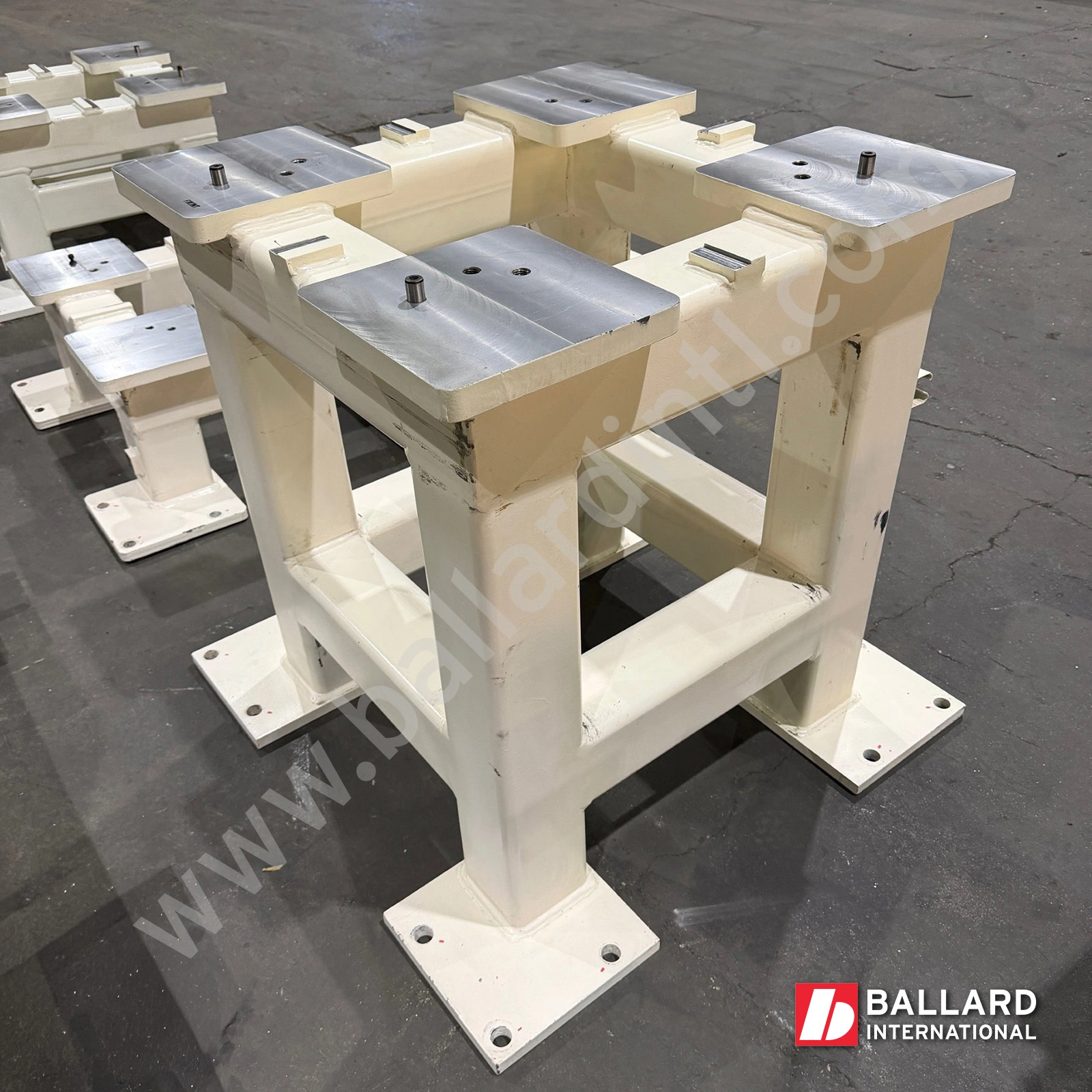 FANUC R-2000 Series Robot Riser -1000mm Riser – AS2