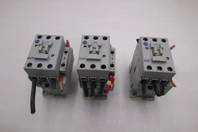 ALLEN BRADLEY 100-C37*00 /B CONTACTOR AB STOCK K-441-A