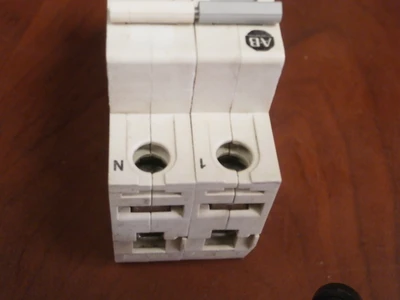 USED Allen-Bradley 1492SP1C040-N