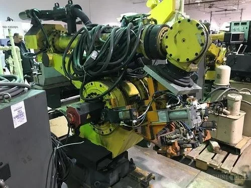 Used 2007 FANUC M-900IA/260L Robots Michigan US | RAB Industries, Inc. #183933