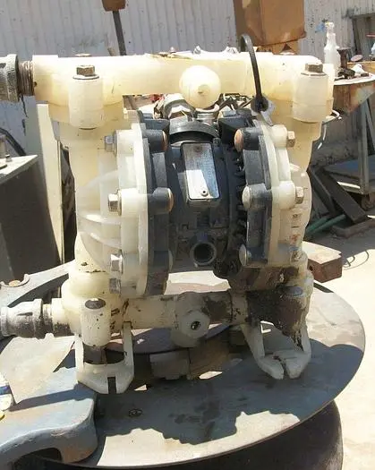 Used GRACO D52911 Diaphragm Pumps California US | Machinery & Equipment #138206