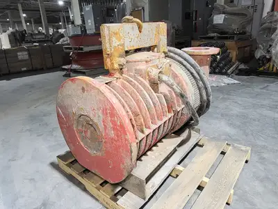 Used GRINDEX 8124.400-0021 Parts (Hydraulics and Pneumatics) British Columbia CA | Lenmark #1440623