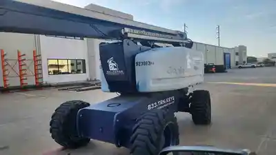 USED 2012 GENIE Z80