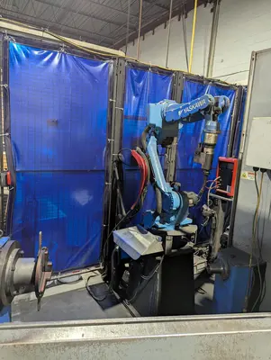 YASKAWA MOTOMAN Dual Headstocks Dual Table Auto Doors Single Welding Robot with Dual Headstocks | ACES Robotics Ltd (3)
