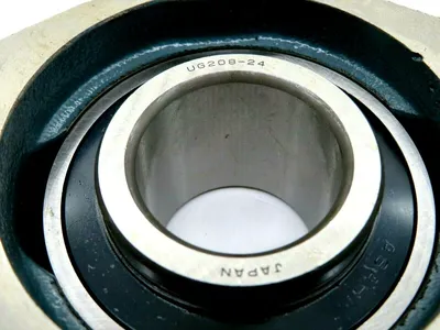 NEW AMI BEARINGS UGFJT208-24 BOLT FLANGE BEARING UGFJT20824