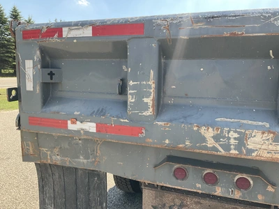 Used 1999 FREIGHTLINER FL70 Dump trucks Michigan US | Miedema Asset Management Group #1406842