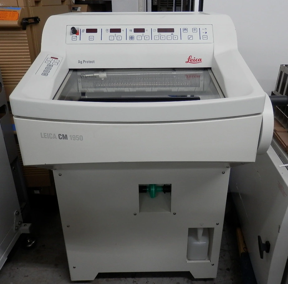 Used LEICA CM1950 Cryostats California US | Biotech Equipment Sales #1464633