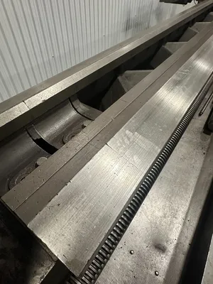 BINNS & BERRY TRIDENT L-1000 Engine Lathes | Machine Tool Emporium (11)