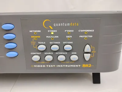 USED Quantum Data 882E