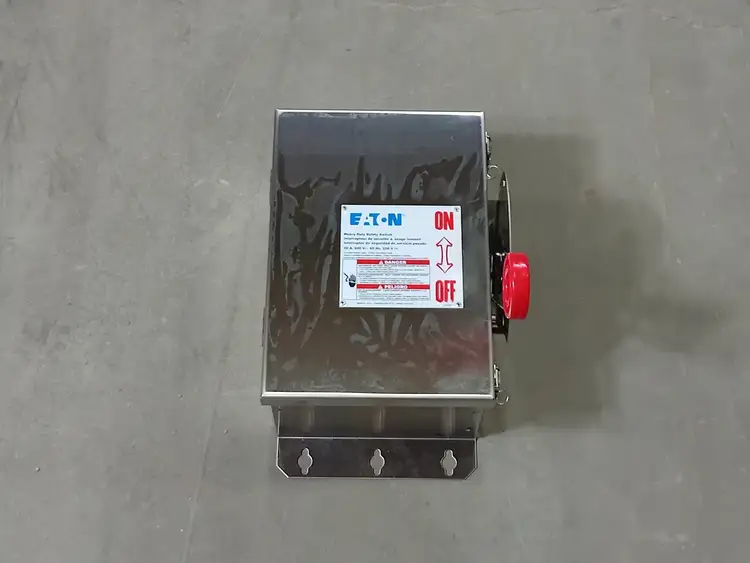 New | in-Stock 2020 EATON CUTLER-HAMMER 4HD361NF Switchgears British Columbia CA | Lenmark #367134