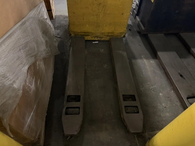 Used YALE MPW045-EN24T2748 Electric Pallet Trucks New Jersey US | Miedema Asset Management Group #1423246