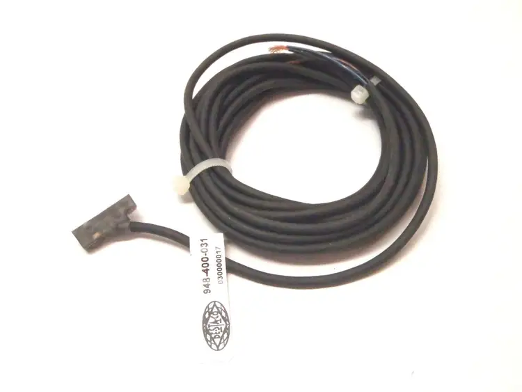 New | in-Stock DE-STA-CO SENSOR 030000017 Sensors | Maverick Industrial Sales #1109260