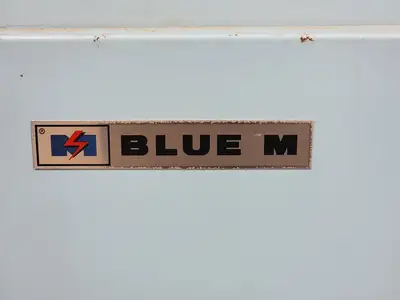 USED BLUE M OV-560A-2
