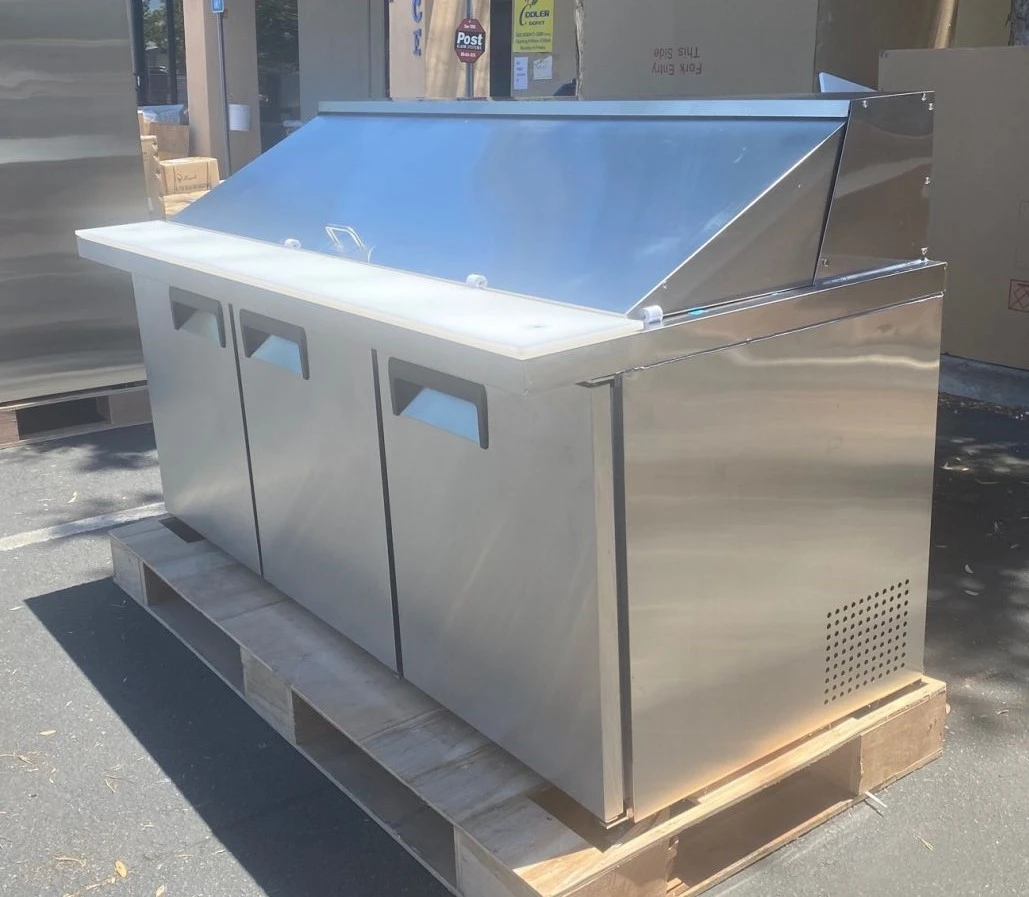 171-0258 Mega Top Self Contained Sandwich Prep Table Cooler