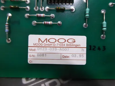 MOOG D123-039-A007 P25 Universal Parison Timebased Programmer Control Board Used
