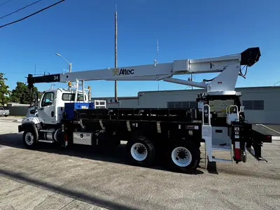 Used 2015 FREIGHTLINER 108SD Service & Utility Trucks Florida US | Truck and Van Outlet #1509214