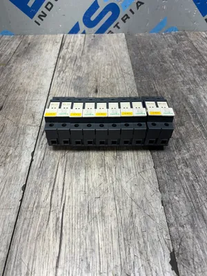 SCHNEIDER DF102 Electrical/PLC/Automation | ESS Industrial Equipment Sales (3)