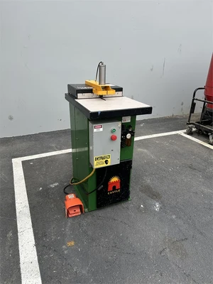 Used CASTLE _UNKNOWN_ Pocket Hole Machines California US | MachineryMax #1373275