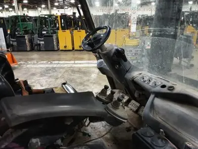 USED 2010 LINDE H60D