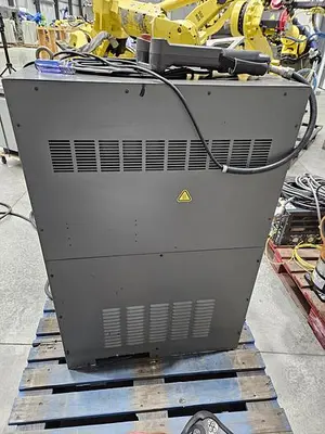 USED 2008 FANUC M-20IA