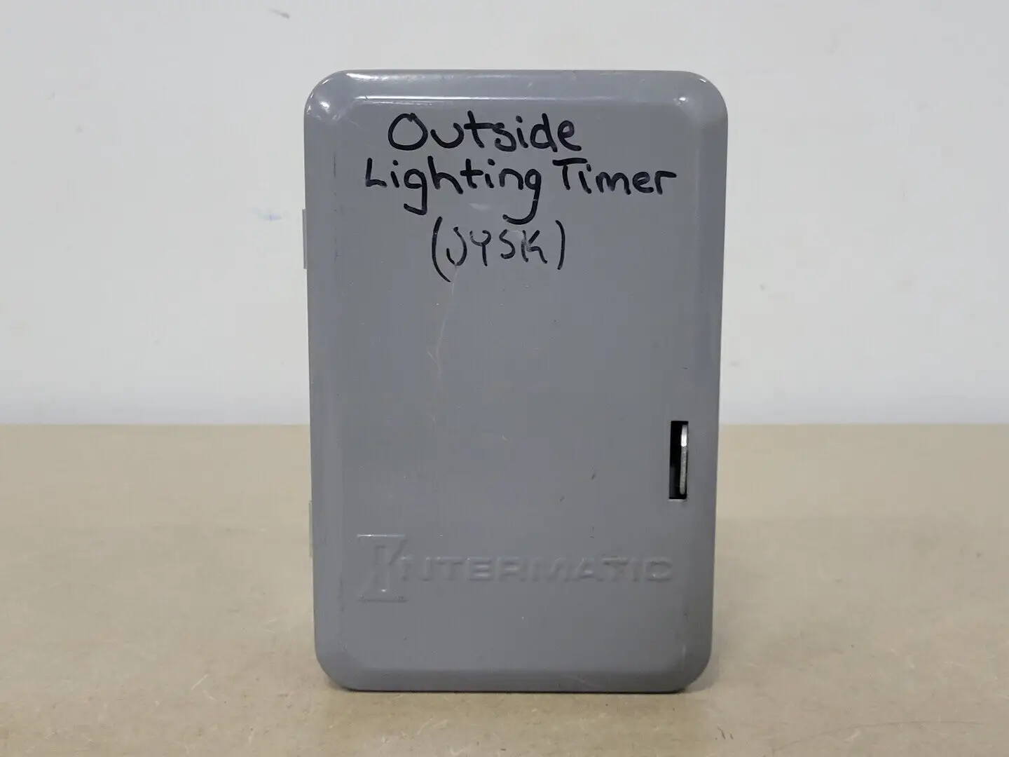 USED INTERMATIC T101