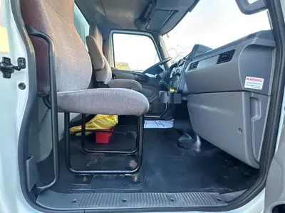Used 2020 INTERNATIONAL MV607 Box trucks Florida US | Truck and Van Outlet #1509153