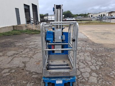 Used 2017 Genie GR-20 Manlifts Texas US | Stack Equipment #1550315