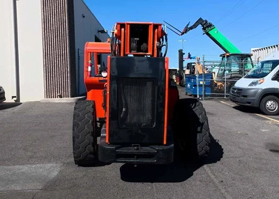 USED 2013 JLG SKYTRAK 10054