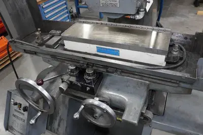 Harig Super 618 Horizontal Surface Grinder - Walker LBP Table - Neutrofier Controller