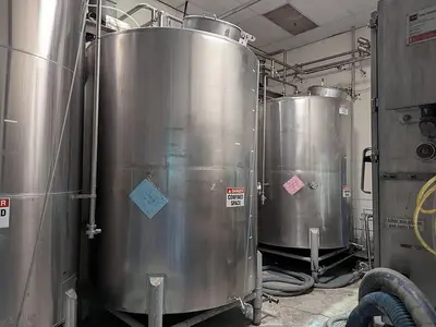 4 Syrup Tanks with Controller